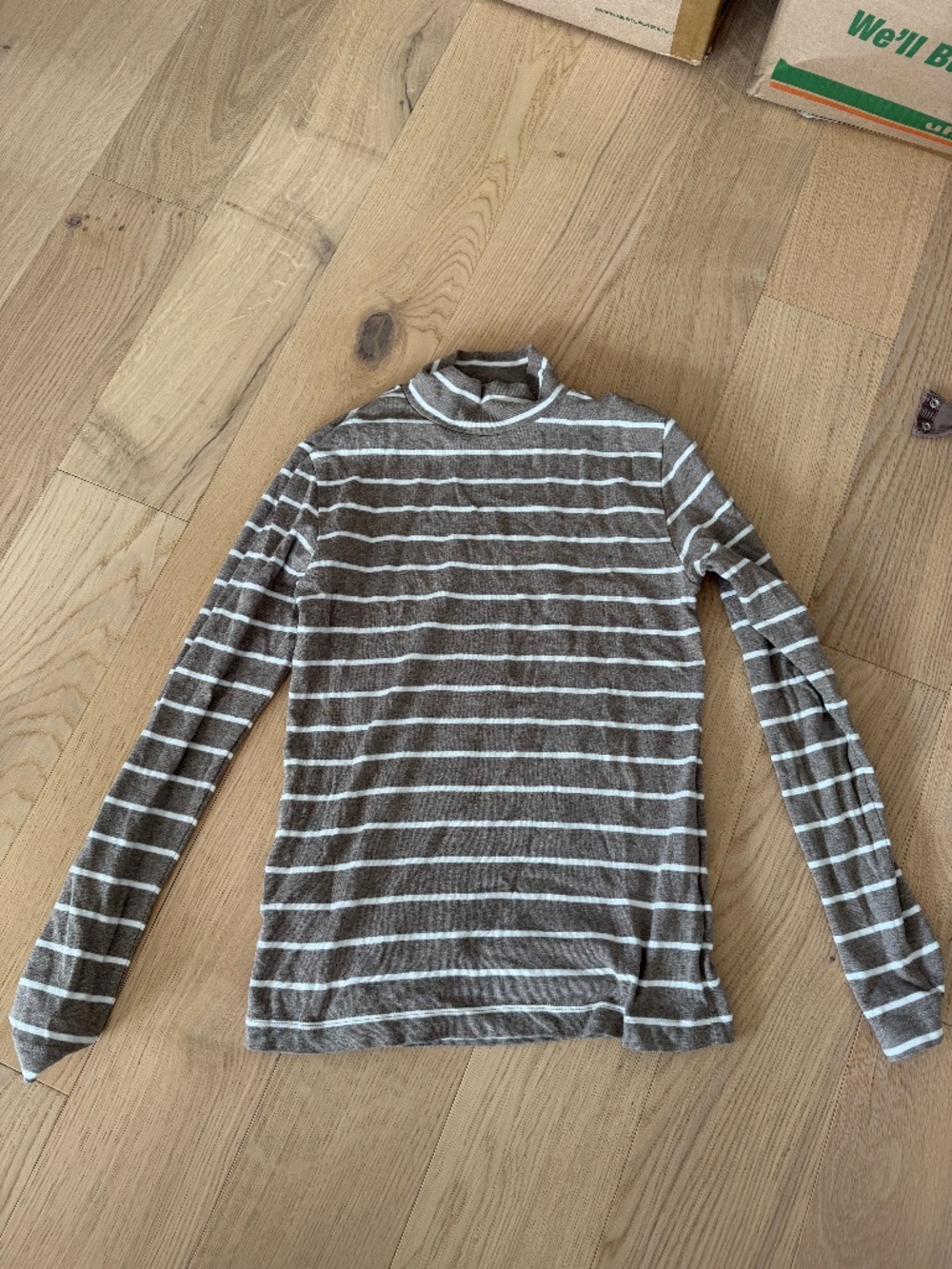 Uniqlo Striped Mockneck Longsleeve